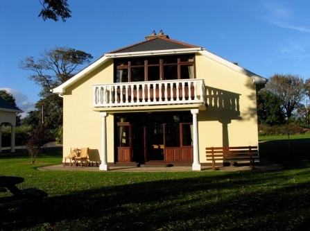 Gold Coast Cottages & Villas