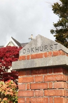 Oakhurst House B&B